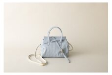 【G0064a】OBI MINI（革のカシミヤ 郡上市産明宝鹿革バッグ）ブルーグレイ バッグ 小物 ブランド雑貨  財布 ケース  メンズ財布 190000円