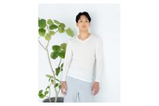 ＜洗える/柔らかマシュマロ素材/草木染め＞長袖Vネックインナー　オフシロ【1555836】