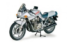 1/6 スズキ GSX 1100S カタナ