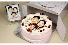 似顔絵ケーキ7号サイズ（人物3人）引換券 [№5786-4127]
