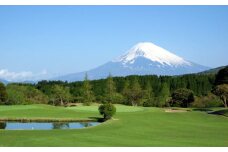 芦の湖 カントリークラブ 平日 ゴルフ利用券 4名 セットランチ 一組4名様 当日利用券 ゴルフ利用券 富士山が見えるゴルフ場 芦の湖カントリークラブ 芦の湖 自然の中のゴルフ場 静岡県 三島市
