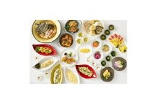 ＜平日1泊2日朝食付＞全室オーシャンビュースイート　ヴィラージュ伊豆高原　ペア宿泊券【1044183】