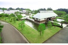葛城 北の丸ペア宿泊券 1泊2食 饗コース＆ドリンクフリー＆お土産つき【静岡クラウンメロン富士級 1個】メロン 人気 厳選 グルメ 家族 夫婦 静岡 旅行 袋井市