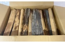 広葉樹の切れてる薪 各30cm 合計約17kg ｜  広葉樹 切れてる薪 30cm 17kg 焚き火 暖炉 薪 まき アウトドア キャンプ