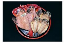稲取キンメ　あじ　干物　詰め合せ　中　B011／寿し魚八　金目鯛　鯵　ひもの　静岡県　東伊豆町