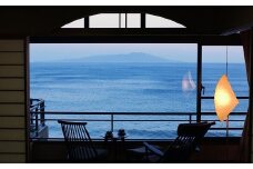 眺望自慢の熱川館　平日限定　最上階　露天風呂付客室　ペア宿泊券　G004／利用券　温泉　静岡県　東伊豆町