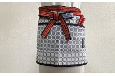市松柄三河刺子のカフェエプロン（白）