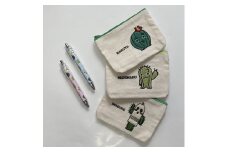 春日井サボテンキャラクターのサガラ刺繍ポーチとボールペン　各１個のセット