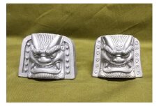 伝統工芸士の鬼師が作る【守護鬼瓦シリーズ】 見守り守護鬼面(自立型) 睨み・笑い 計２体セット 開運 魔除 三州鬼瓦 工芸品 H064-033