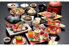 【G0145】西浦温泉龍城(ホテルたつき)板長厳選会席　昼食＆温泉入浴ペア券（土日祝日限定）
