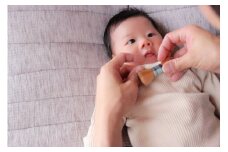 13-32_ベビー用オリジナル木製蝶ネクタイ（真桜） ｜ ハンドメイド 蝶ネクタイ ネクタイ  ベビー用品 赤ちゃん 子供 キッズ ベビー かわいい おしゃれ 木製 桜 ワンポイント 誕生日 記念日 お祝い 晴れ着 衣装 結婚式 撮影 アイテム ファッション