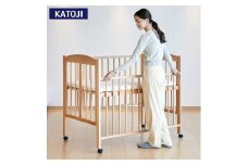 165-1_日本製折りたたみベビーベッドハイタイプ（ナチュラル）｜カトージ KATOJI ブランド 子育て お昼寝 子ども 子供 おしゃれ 赤ちゃん ベビー ベビー用品 ベビーベッド ベッド ハイシート 家具 かわいい