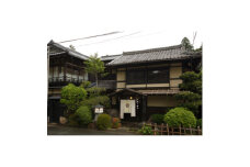 はづ木「薬膳懐石&1日五組の宿ふるさとプラン1泊2食　ペア券」【1281115】