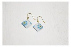 【七宝】青い花のピアス SV（金色・M）- ギフト包装付き -