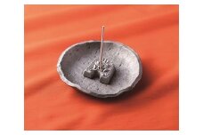 瓦師のつくった香炉（鬼面）