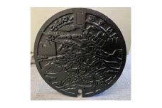 実物大!「桶狭間の戦い」ご当地マンホールφ420　展示台付き【1396224】