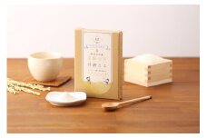 菜々粉々屋　高級金箔甘酒ここ