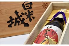 【7-12】白米城純米大吟醸伊勢光1.8l　桐箱入