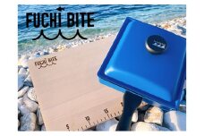 【FUCHI BITE】 スケール付き 木製まな板（青森ヒバ）・フタ付きワイドパンセット 木製 青森ひば 青森ヒバ 木工品 卓上 国産 キッチン用品 キッチングッズ 調理器具 日用品 日用雑貨 アウトドア キャンプ カットボード カッティングボード フライパン