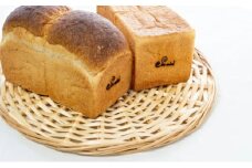 はちみつ酵母パン　ほんのり甘い食パン2本　パン ぱん トースト 朝食 おやつ はちみつ酵母