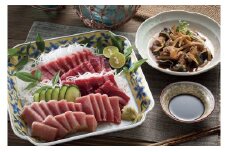  天然本まぐろ味わい尽くしセット 本マグロ トロ 赤身セット 鮪 マグロ まぐろ 濃厚 赤身 高級部位 トロ まぐろ食べつくし セット  赤身 大トロ 中トロ 本マグロ マグロ刺身 刺身 刺し身 さしみ お寿司 寿司 まぐろ丼 マグロ丼 海鮮丼 海鮮 まぐろ漬け 漬け マグロステーキ ステーキ 三重県 尾鷲市 CH-32 