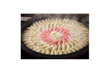 夢やん　いなべ餃子(にんにく入り・なし・梅の3種類)各30個入り　三重県産さくらポーク使用【1201585】