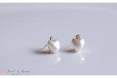 華やかな　Heart of Akoya スタッドピアス / 伊勢志摩 伊勢 志摩 英虞湾 真珠 アコヤ真珠 本真珠 パール ピアス アクセサリー ギフト プレゼント クリスマス バレンタイン ファッション カジュアル 誕生石 記念日 国産