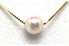 真珠 パール あこや アクセサリー ペンダント ジュエリー 三重県 伊勢志摩 志摩 アコヤ貝 冠婚葬祭 結婚式 葬式 フォーマル プレゼント 人気 クリスマス バレンタイン ホワイトデー レディース / 老舗の真珠専門店・アコヤ真珠スルーペンダント 8.0～8.5ミリ 金色シルバーチェーン 45cm（長さ調整可能）
