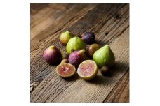 THE FIG ～皮ごと食べられるいちじく～　300g×4パック　【1372921】