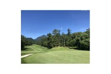 三重カンツリークラブ:土日祝セルフ1名プレー券【1343580】