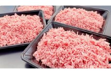 （冷凍） SS01 【受付時期・発送時期限定】 定期便 松阪牛入り 合挽ミンチ 400g×4 月1回 合計6回発送 ／ 瀬古食品 ふるさと納税 牛肉 松阪肉 名産 ブランド 霜ふり本舗 三重県 大台町