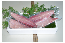 （冷蔵） 錦産 養殖 ブリ フィレ・ロイン（皮なし） ／ 魚々錦 ふるさと納税 大紀ブランド 魚 鰤 お取り寄せグルメ 三重県 大紀町