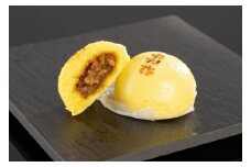 松阪牛が入ったカレーまん　6個入り×3箱　化粧箱入　B-71／冷凍　瀬古食品　ふるさと納税　松阪肉　名産　ブランド　霜ふり本舗　三重県　大紀町
