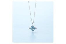 プラチナ900【ラボブルー 0.132ctダイヤモンドネックレス】 PT900-KN01001LBL [AM327] / プラチナ900 ブルーダイヤモンド ダイヤモンド ダイアモンド ダイヤ ネックレス フラワーデザイン アクセサリー ギフト プレゼント