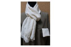 綿マフラー 白 中 ＋ ハンカチ 白 セット 25cm×160cm 25cm×25cm メンズ レディース マフラー ストール 首巻き ネックウォーマー タオル 無農薬 有機肥料 年中 自然 柔らかい 洗える ファッション 小物 おしゃれ 防寒 防寒グッズ 防寒対策 グッズ ギフト プレゼント