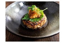 【8月お届け】【 近江牛ハンバーグ 3種セット 】冷凍 肉 牛肉 ブランド牛 三大和牛 和牛 黒毛和牛 冷凍食品 お弁当 おかず お惣菜 ギフト 高級 自宅用 神戸牛 松阪牛 に並ぶ 日本三大和牛 滋賀県 竜王