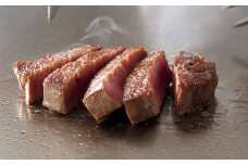 【11月お届け】【数量限定・特別価格】【近江牛ステーキ用(ヒレ4枚)】肉 牛肉 ブランド牛 三大和牛 和牛 黒毛和牛 国産 バーベキュー 贈り物 ギフト プレゼント 冷凍 滋賀県 竜王