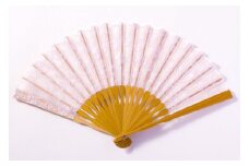 【伊と幸】《白生地の老舗が贈る》透扇子（撫子・薄桜色）
