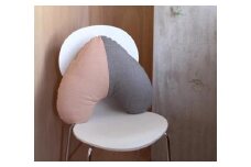 【 洛中高岡屋 】こだわり設計のかわいいクッション『うたたねクッション Utane（うたね）』（里桜＆紙屋紙）
