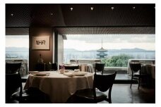 【レストランひらまつ 高台寺】ふるさと納税 ディナーコース1名様［ 京都 フレンチ ミシュラン 食事券 チケット 人気 おすすめ グルメ ランチ ディナー ひらまつ HIRAMATSU ふるさと納税 ］