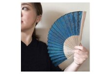 【京都花こまち】京都伝統技法「京絞りローケツ染め」扇子 「緑の風」