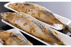 橋立やまいちサバへしこ 大2本セット 鯖 魚 魚介類 干物 さば さばのへしこ 米ぬか 郷土料理 伝統 ぬか漬け 糠漬け ヌカ漬け [№5716-0084]
