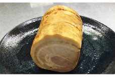 自家製焼き豚 (世屋味噌使用) 焼き豚 焼豚 チャーシュー ラーメン 豚肉 肉加工品 世屋みそ みそ ギフト プレゼント 自宅用 家庭用 [№5716-0153]