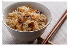 サザエがたっぷり！ サザエご飯の素 3合炊用 3袋セット 天然サザエ使用　国産 日本海西部産天然サザエ使用 さざえ 蠑螺 日本海 京都 貝類 朝ごはん 朝食 食卓 小分け 小袋 冷凍 送料無料　UO00016