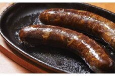【ソーセージ】日本海牧場の牛肉100%ソーセージ　リンダーヴルスト　ブランド牛「京たんくろ和牛」入り牛肉100％のソーセージ　肉 牛 和牛 京たんくろ和牛 ソーセージ 黒にんにく 2本入 3袋 冷凍 ドイツソーセージ 無添加  味が濃い 極太 ドイツソーセージ 無添加 お弁当 送料無料　NH00008