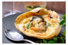カニ屋が作る海のグラタン 岩牡蠣 ５個セット　カニ屋が作る海のグラタン 岩牡蠣 ５個セット　UO01006