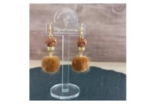 ＊うす茶×ライトブラウン＊水引ピアス/玉結びとフェイクファーのピアス　アクセサリー ピアス 雑貨 ファッション おしゃれ かわいい きれい レディース 女性 手作り ハンドメイド 両耳 花柄 人気 京都 丹後 6,000 6000 円 送料無料　AM00323