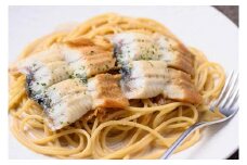 「カニ屋が作る　海のパスタ」  クラシック二重奏ウナギパスタ　山椒なし　5皿セット　冷凍パスタ パスタ 海鮮 魚介 魚介スープ ウナギ 国産ウナギ 温めるだけ お手軽 レンジ 送料無料　UO01010
