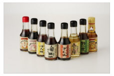 桔梗屋醤油調味料詰め合わせ145ml×8本入り　醤油調味料 セット 詰め合わせ 卵かけ専用 豆腐専用 からあげ専用 刺身用甘露醤油 だいだい搾り汁のぽんず 白だし醤油 焼き肉のたれ 合わせ酢 贈り物 常温 送料無料　AM00577