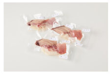 晩酌に便利！魚屋オススメお任せ刺身3種盛り合わせ（2～3切れ×3種×3パック）　TB00032